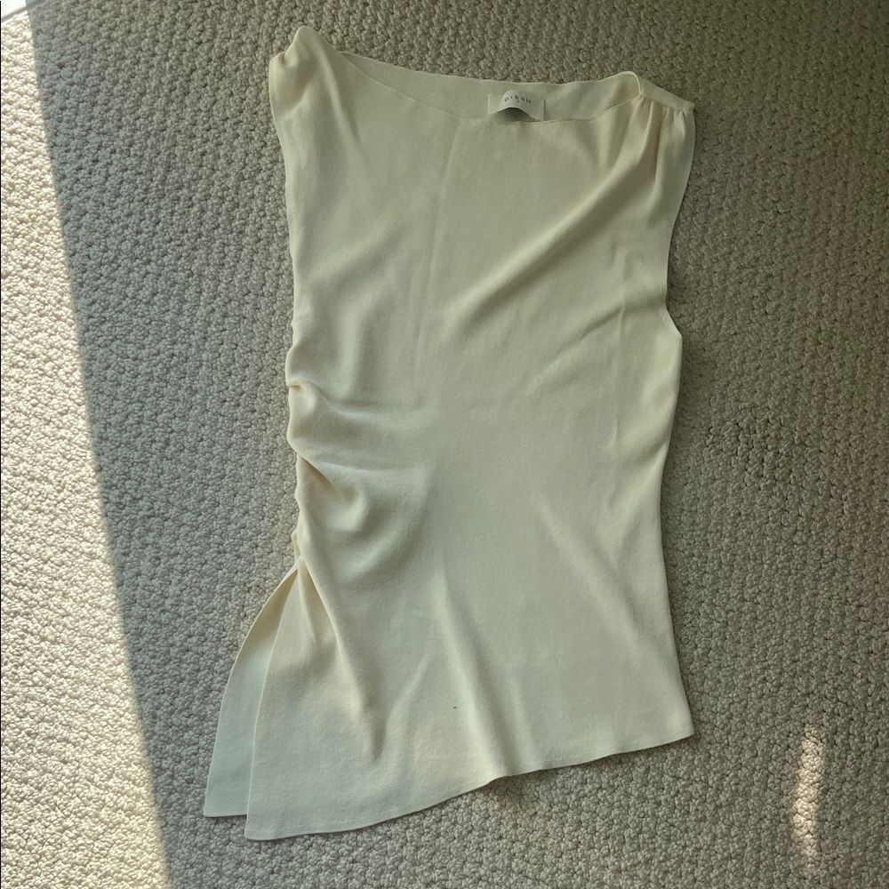 Dissh Sleeveless asymmetrical Top